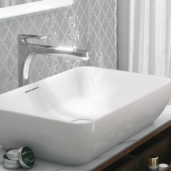 Смеситель для раковины OLE однорычажный высокий без донного клапана, хром глянец